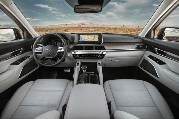 Premian al Kia Telluride como mejor interior de vehículo 2020 menos de $50,000 por Autotrader 2020