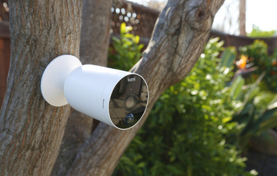 The Kami Outdoor Battery Camera is a 100% wire-free HD camera with advanced AI-based motion detection, cloud and micro-SD card storage and quick and easy set up.