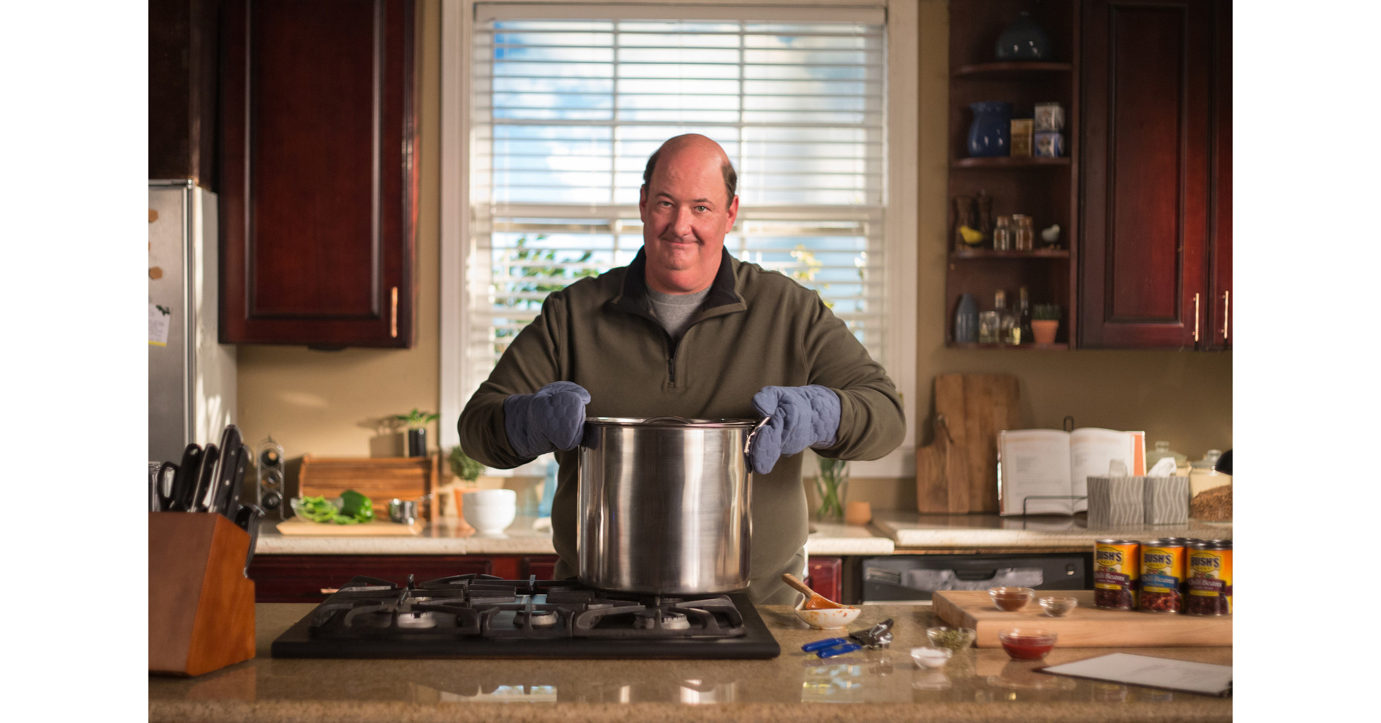 BUSH'S® Beans And Actor Brian Baumgartner Partner For National Chili Day