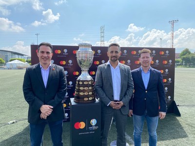 From left to right, Roberto Ramirez Laverde, Senior Vice President of Marketing and Communications for Mastercard Latin America and the Caribbean, Nibaldo Benavente, Commercial Manager, Conmebol, Federico Martinez, President Mastercard Colombia