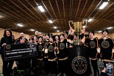 The Northeast Eagles from Torbay Newfoundland win the 2019/20 Chevrolet Good Deeds Cup and $100,000 for The Rainbow Riders Therapeutic Riding Centre. (CNW Group/Chevrolet Canada)