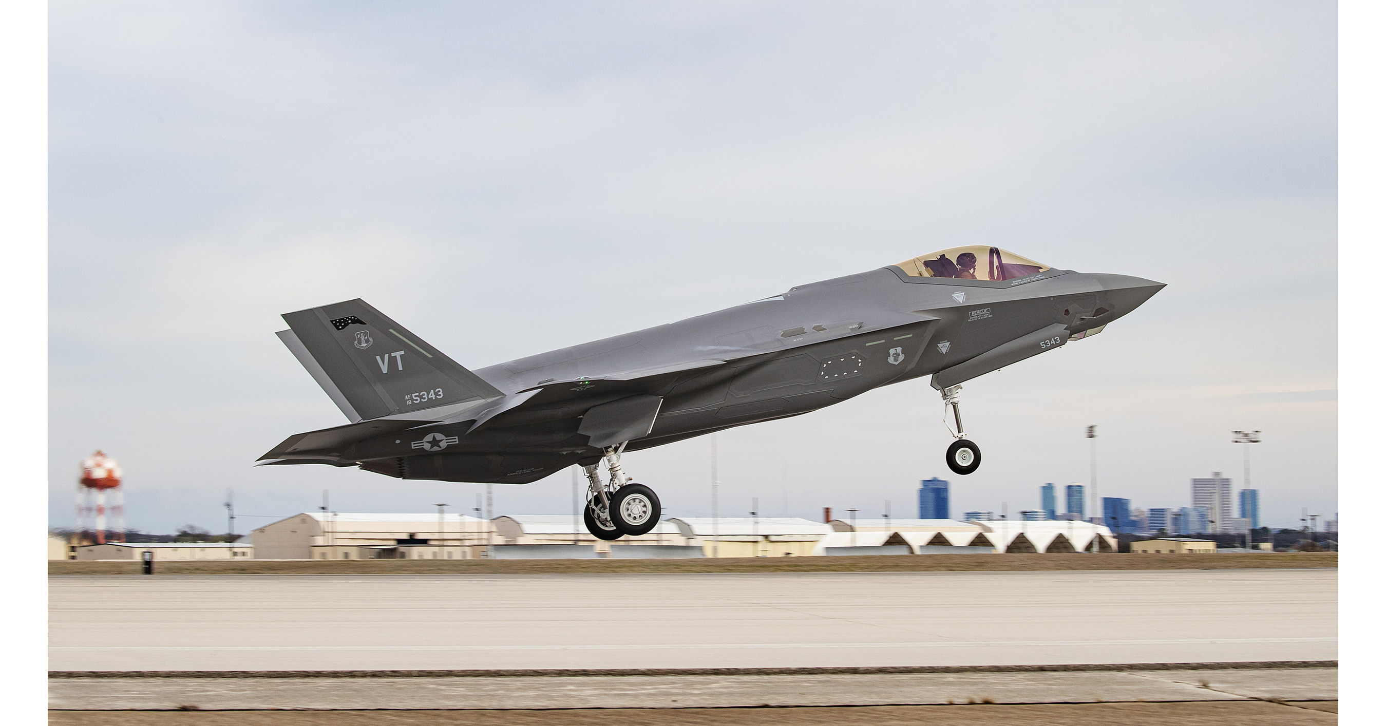 Lockheed Martin Delivers 500th F 35 Aircraft Surpasses 250 000
