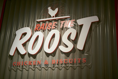 7-Eleven, Inc., has opened Raise the Roost™ Chicken & Biscuits restaurant in lower Manhattan. Billed as “Chicken Worth Crossing the Road For,” Raise the Roost offers a simple menu: made-from-scratch, hand-breaded fried chicken tenders with signature sauces, bone-in and boneless wings, signature chicken sandwiches, and breakfast sandwiches. The in-store restaurant from 7-Eleven offers both made-to-order and grab-and-go options.