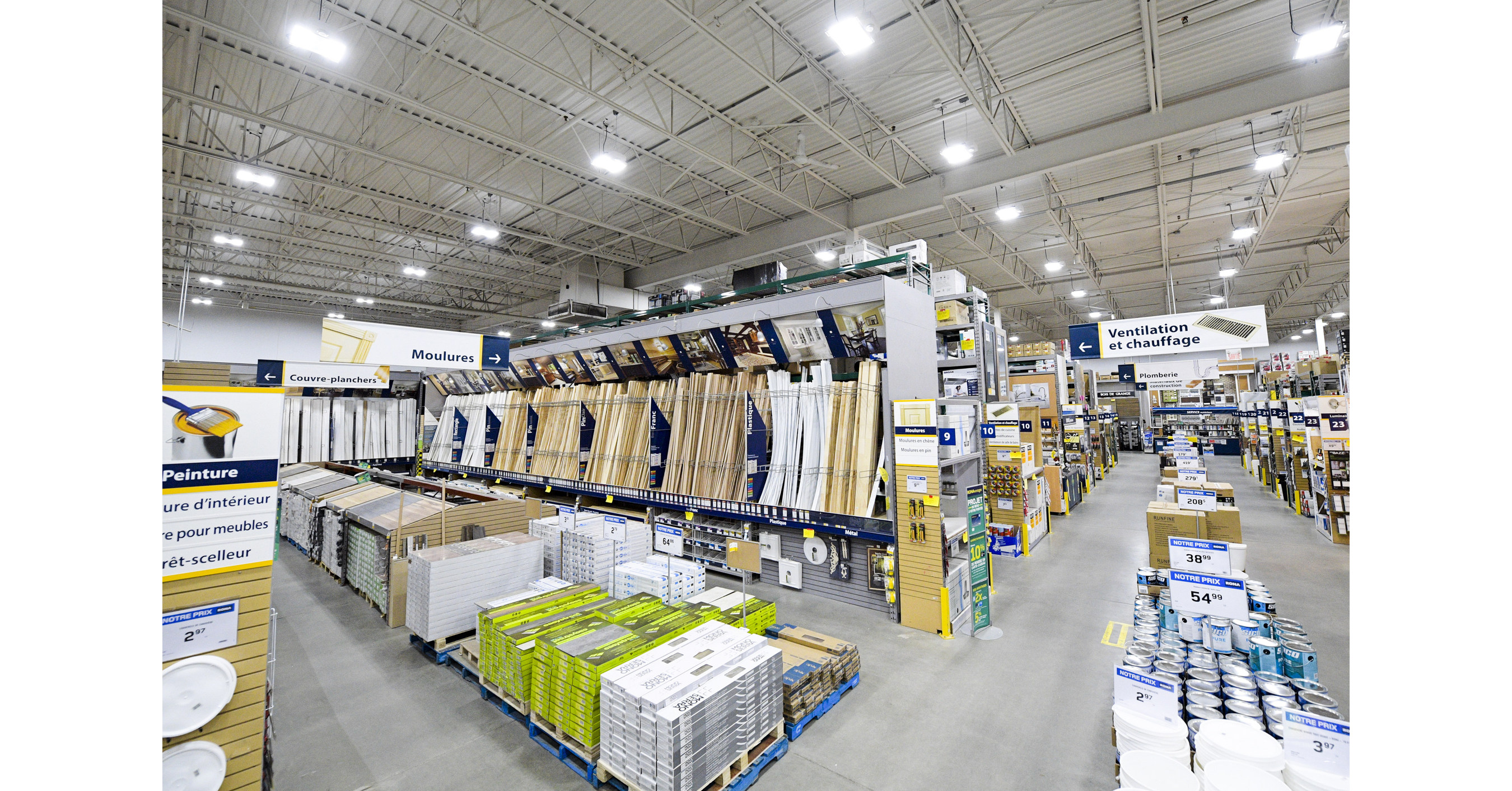 Lowe's Canada sets a target to reduce its GHG emissions to 40 below