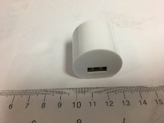 Adapteur d’alimentation USB (Groupe CNW/Santé Canada)