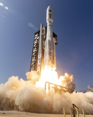 (Cape Canaveral Air Force Station, Fla., March 26, 2020) A ULA Atlas V rocket carrying AEHF-6, the first National Security Space mission for the U.S. Space Force, lifts off from Space Launch Complex-41 at 4:18 p.m. EDT.
Photos by United Launch Alliance