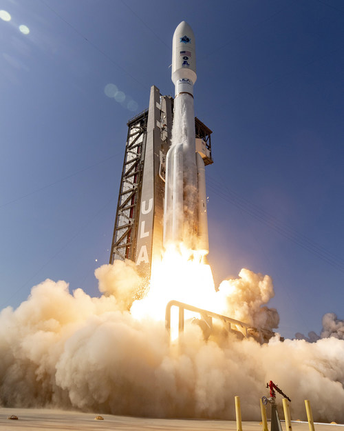 (Cape Canaveral Air Force Station, Fla., March 26, 2020) A ULA Atlas V rocket carrying AEHF-6, the first National Security Space mission for the U.S. Space Force, lifts off from Space Launch Complex-41 at 4:18 p.m. EDT.
Photos by United Launch Alliance