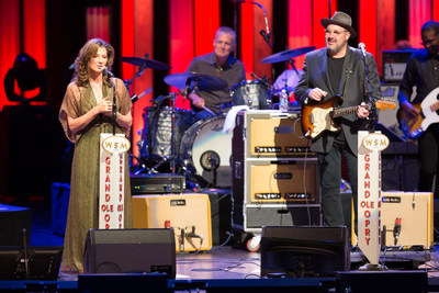 Free Saturday Concert: SLING TV to Stream Grand Ole Opry featuring Vince Gill, Amy Grant, Jenny Gill and Corrina Grant Gill