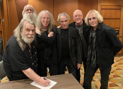 The Immediate Family signs with Quarto Valley Records. Pictured left/foreground is Mike Carden, QVR's Managing Director of Label Operations, with the members The Immediate Family L-R as follows: Leland Sklar, Waddy Wachtel, Danny Kortchmar, Russ Kunkel and Steve Postell.