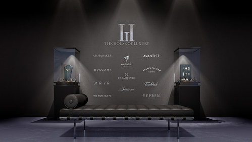 Screenshot showing The House of Luxury's new interactive and immersive virtual fine jewellery and haute horology trunk shows.
