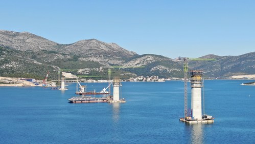 Zoomlion's Tower Crane and Hoisting Machinery Joins Croatia's “Reunification Bridge” Project Over the Adriatic Sea