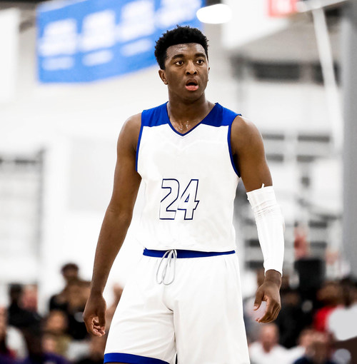 Kyree Walker, a top-ranked 2020 small forward, with multiple offers from elite Division I programs, announced he will bypass NCAA and prepare for 2021 NBA Draft with Chameleon BX, a 12-month personalized training program based in San Francisco, CA beginning June 2020.