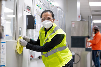 To address the needs of cleaning professionals during the COVID-19 pandemic, Kimberly-Clark Professional has announced a new scholarship program to help smaller cleaning organizations provide critical training on infectious disease prevention and control measures for their employees. The program has a goal of 50% of scholarships going to females and will support a mentorship program in partnership with the ISSA Hygieia Network, the first women’s network for the global cleaning community. (PRNewsfoto/Kimberly-Clark Professional)