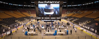 Scotiabank and Tangerine Bank team up with MLSE, Rogers and Bell to prepare and deliver up to 10,000 meals per day for frontline healthcare workers, their families and community agencies (CNW Group/Tangerine)