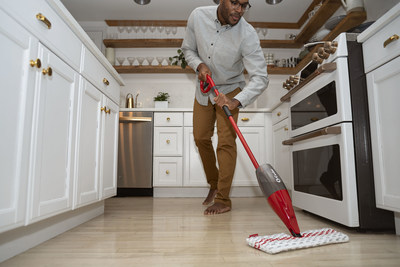 Microfiber mop heads and cloth are recommended for household cleaning.