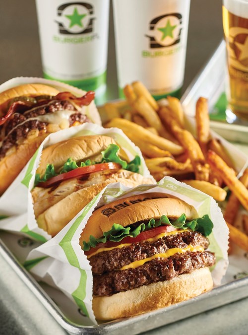 BurgerFi, famous for chef-inspired hormone and antibiotic-free beef, chicken and fresh-cut fries signs licensing agreement
with VC-funded Reef Kitchens expanding it's footprint in 2020.