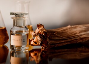 Dreamwood™ offre intensité olfactive, bénéfices cosmétiques et impact positif