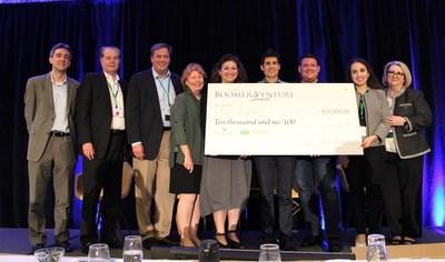 2019 $10,000 Business Plan Competition winner with expert judges and Mary Furlong, executive producer of the What's Next Longevity Venture Summit (4th from left)
