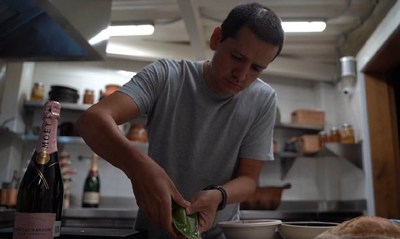 Unable to view the image, Please provide a valid URL.