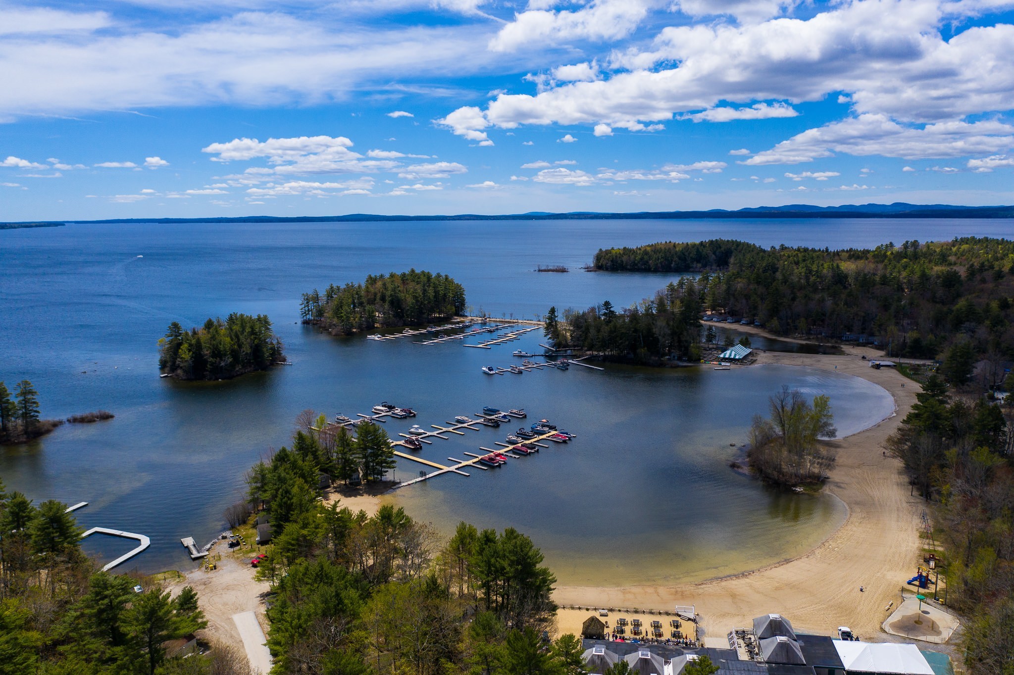 Maine Resort Point Sebago Resort Celebrates Wwii Vet S 96th Birthday During 14 Day Quarantine