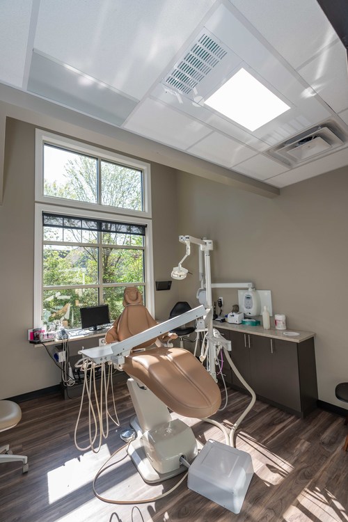 UV Angel Air installed above a dental chair at Smile One