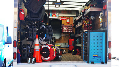 With the addition of location-based services, RepairSmith expands its growing fleet of mobile service vehicles to now include Mercedes-Benz Sprinter Cab Chassis vehicles outfitted with oil handling equipment and tire machines to enable high-volume oil changes, preventative services and on-site tire replacement and tire balancing.