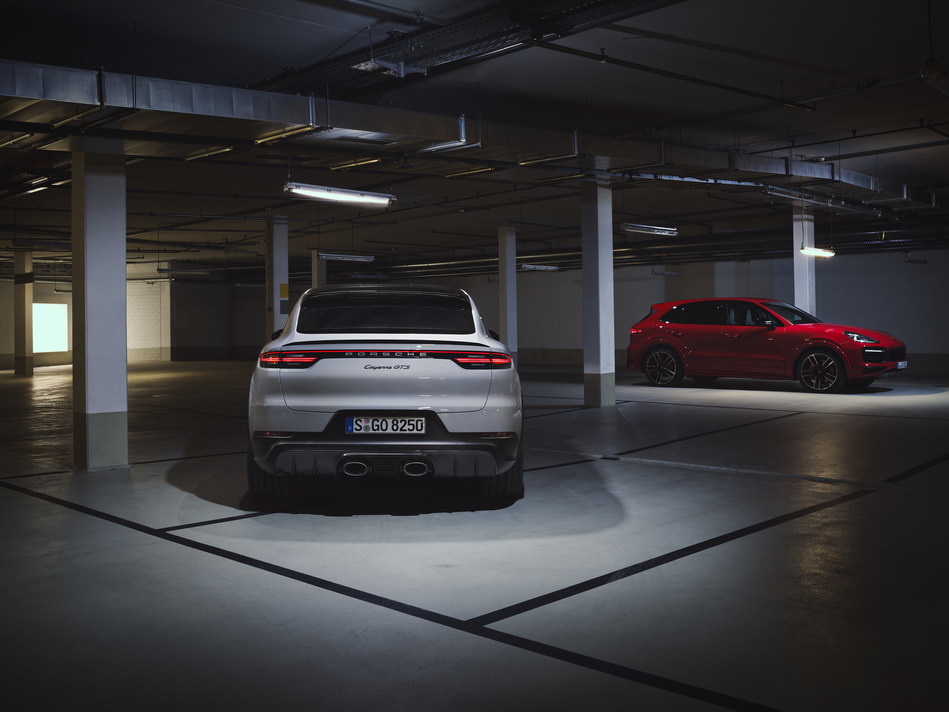 Porsche announced two new model variants to the Cayenne lineup today: the 2021 Cayenne GTS and Cayenne GTS Coupe.