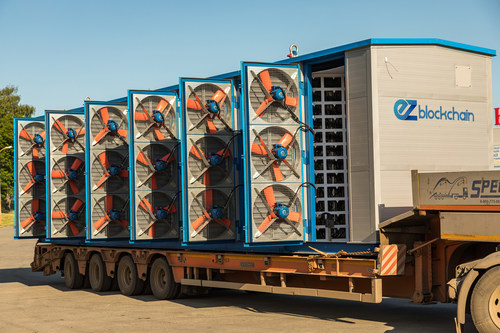EZ Smartbox 3.0 with 2,500 KW capacity, fully mobile solution deployed on the trailer