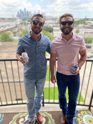 Texas Twins Push Through Pandemic Doldrums with Launch of PromoSleeve