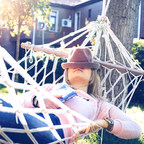 Farmers Insurance® Shares Tips to Enjoy Summer's Biggest Vacation Trends