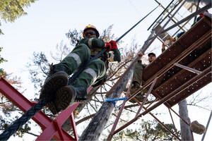 EDGE Brings Wildlife Special Ops Fast-Rope Program to South Africa