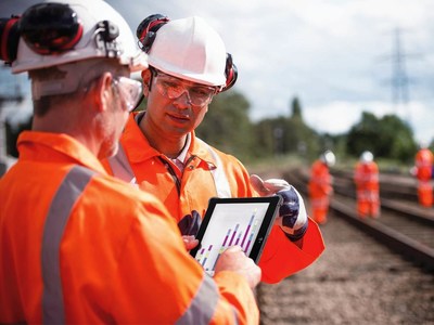 Durabook R11 fully rugged tablet is designed to maximize the efficiency of professional field workers. It's extremely thin, light, and easy to take out on the job, no matter where or what type of conditions.