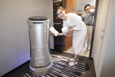 KT’s second-generation AI GiGA Genie hotel robot, dubbed “N Bot,” delivers water and towel to guest rooms, which is capable of larger and faster amenity deliveries than the previous version.