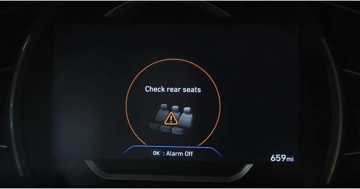 Hyundai Wants To Make Sure Drivers Check the Back Seat
