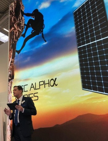 REC Alpha Launch at Intersolar Europe 2019 CEO Steve O Neil (PRNewsfoto/REC Group)