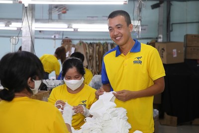 CEO Dony Garment, Pham Quang Anh said Dony Mask was “the medication” that the company needed to survive during the pandemic. Photo: Hoang Trieu