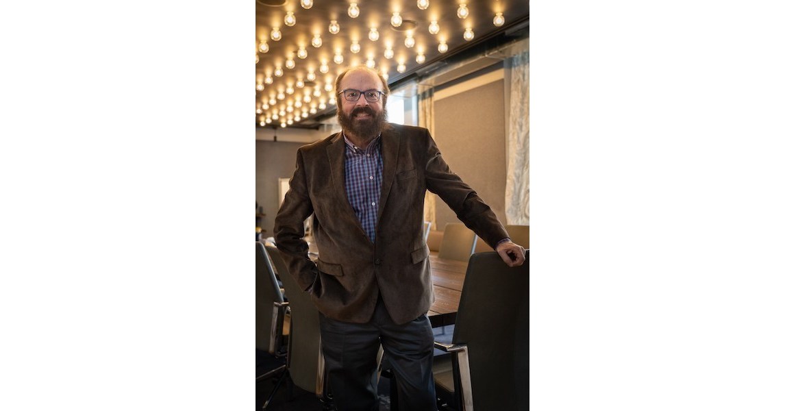 Veteran CNBC Producer, Matthew Quayle, Honored by His Peers as a 2020