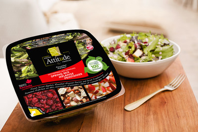 Fresh Attitude salads now sold in 100% recycled plastic packaging produced by Cascades. (CNW Group/Cascades Inc.)