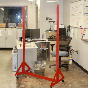 Indiana Manufacturer Builds Mobile Barrier to Prevent Transmission of Coronavirus in Schools and Universities