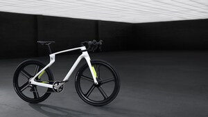 Superstrata Debuts World's First Custom 3D-Printed Unibody Carbon Fiber E-Bicycle
