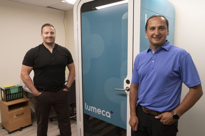 Chief Cadmus Delorme, Cowessess First Nation and Shawn Hazen, Founder Lumeca Health (CNW Group/Lumeca Health Inc.)