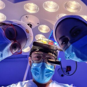 Barcelona Hospital Surgeons Now Using Vuzix M400 Smart Glasses to Perform Assisted Gastrointestinal Surgeries on Patients