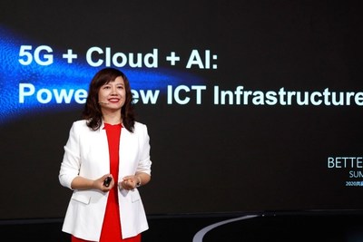 Jacqueline Shi, presidenta del Departamento Internacional de Negocios de IA y Nube de Huawei, pronunció un discurso en BWS2020.