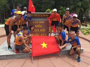 OCB Life Supports the 10-day, 2,600km "Trans-Vietnam Charity Run" to Bring Life-changing Smiles for Children