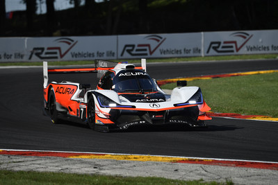 Ricky Taylor captured the pole in his #7 Acura ARX-05 prototype for Sunday's IMSA Road Race Showcase at Road America. It is the second consecutive 1-2 qualifying result at Road America pole for Acura and Team Penske.
