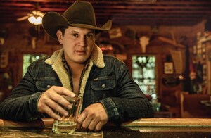 Sony/ATV Nashville Renews Worldwide Deal with Jon Pardi