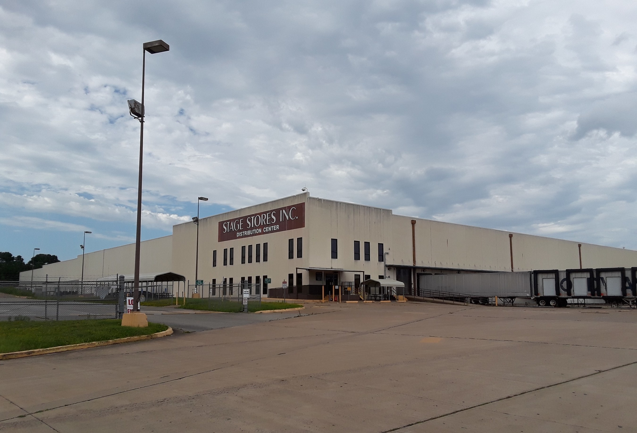 Texas Distribution Center Offered By A G In Stage Stores Bankruptcy