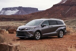 The All-New 2021 Sienna is Already Winning Awards