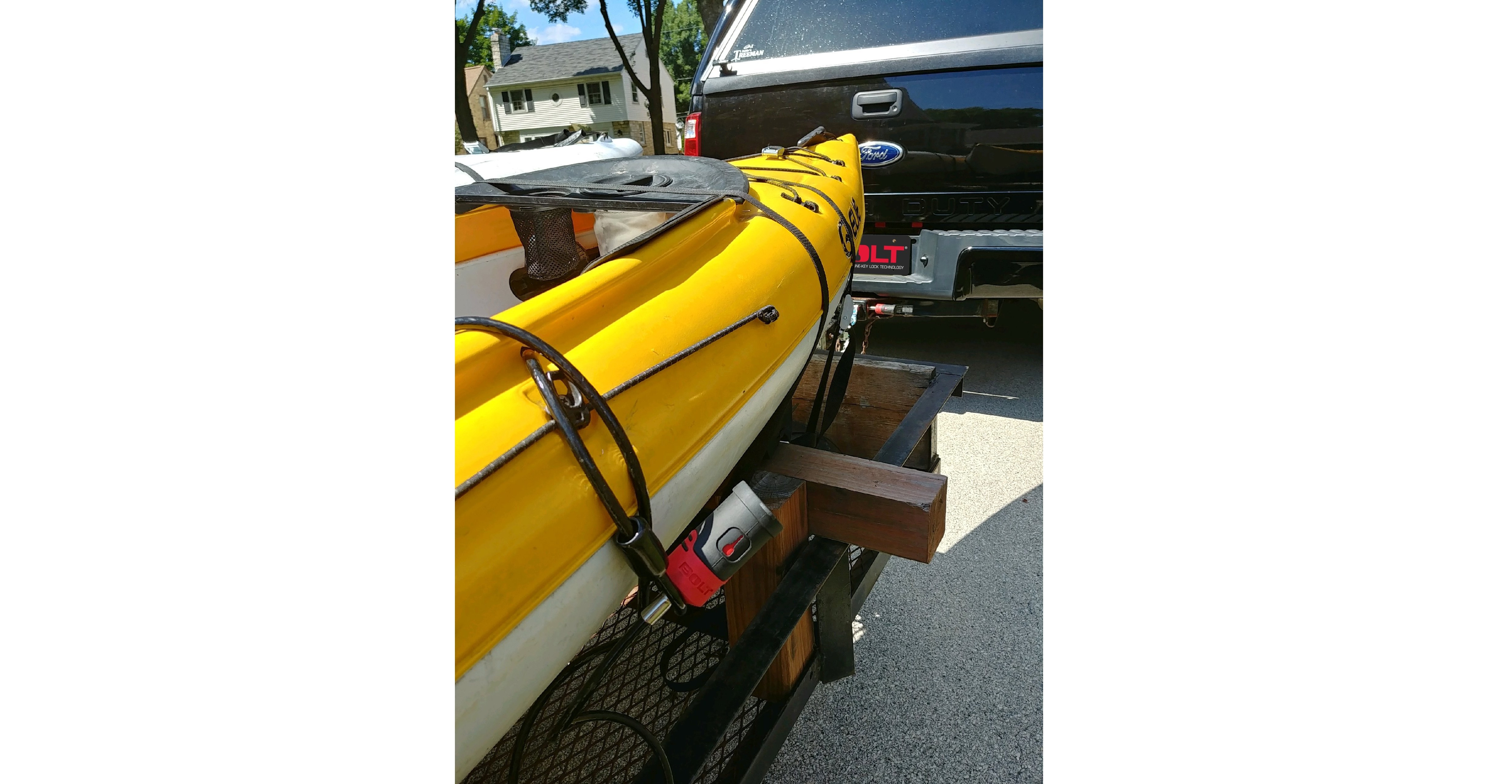 Secure Kayaks with Bolt Cable Locks Featuring "OneKey Lock Technology"