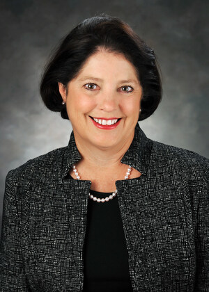 Oakworth Capital Bank Welcomes Marietta Urquhart to South Alabama Advisory Board